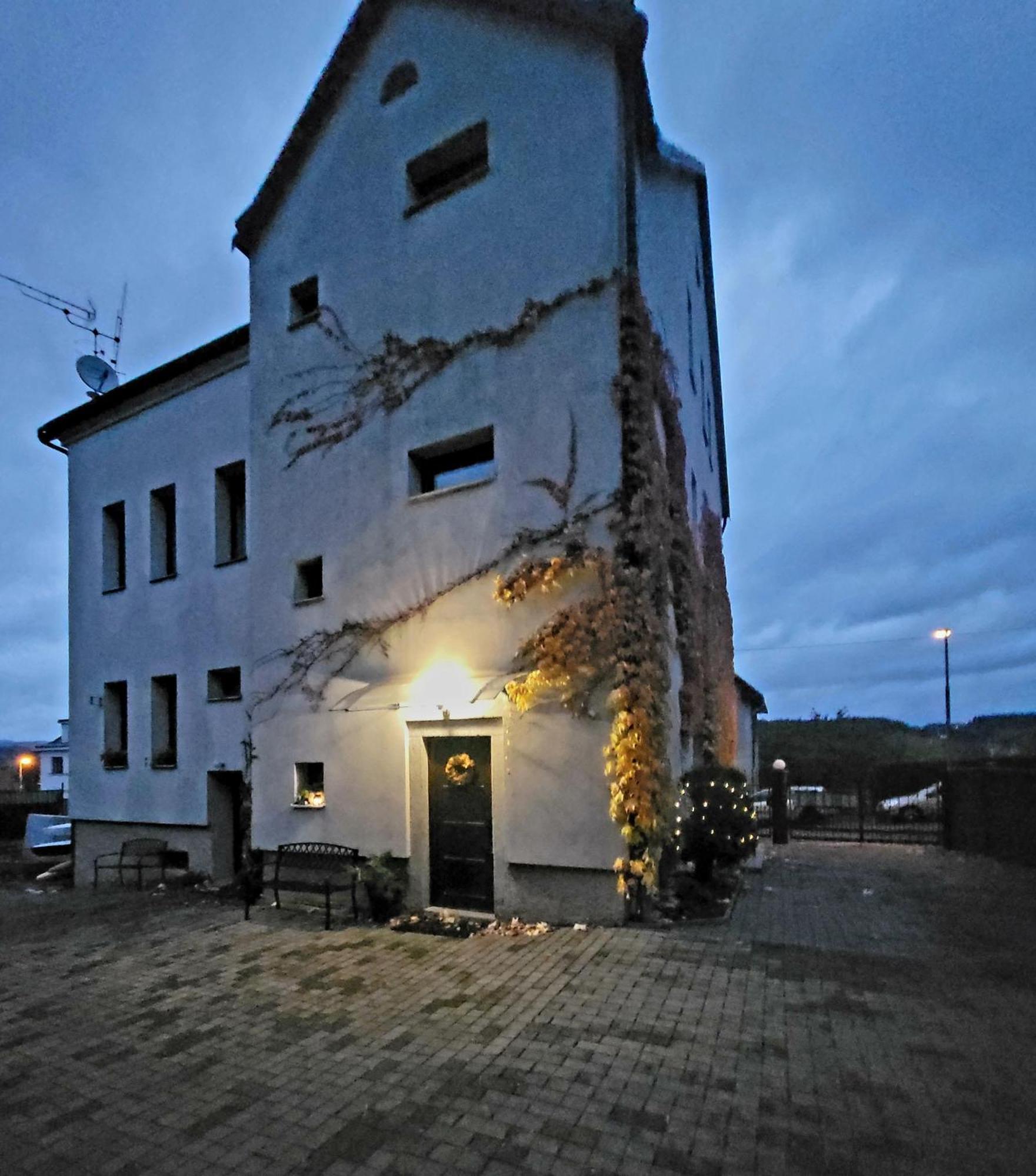 Penzion Bazalka Jablonec nad Nisou Luaran gambar